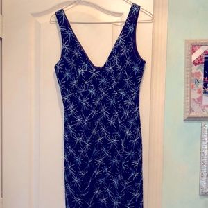 Great for any holiday Nicole Miller sz 2 Black lined dress celebration dress